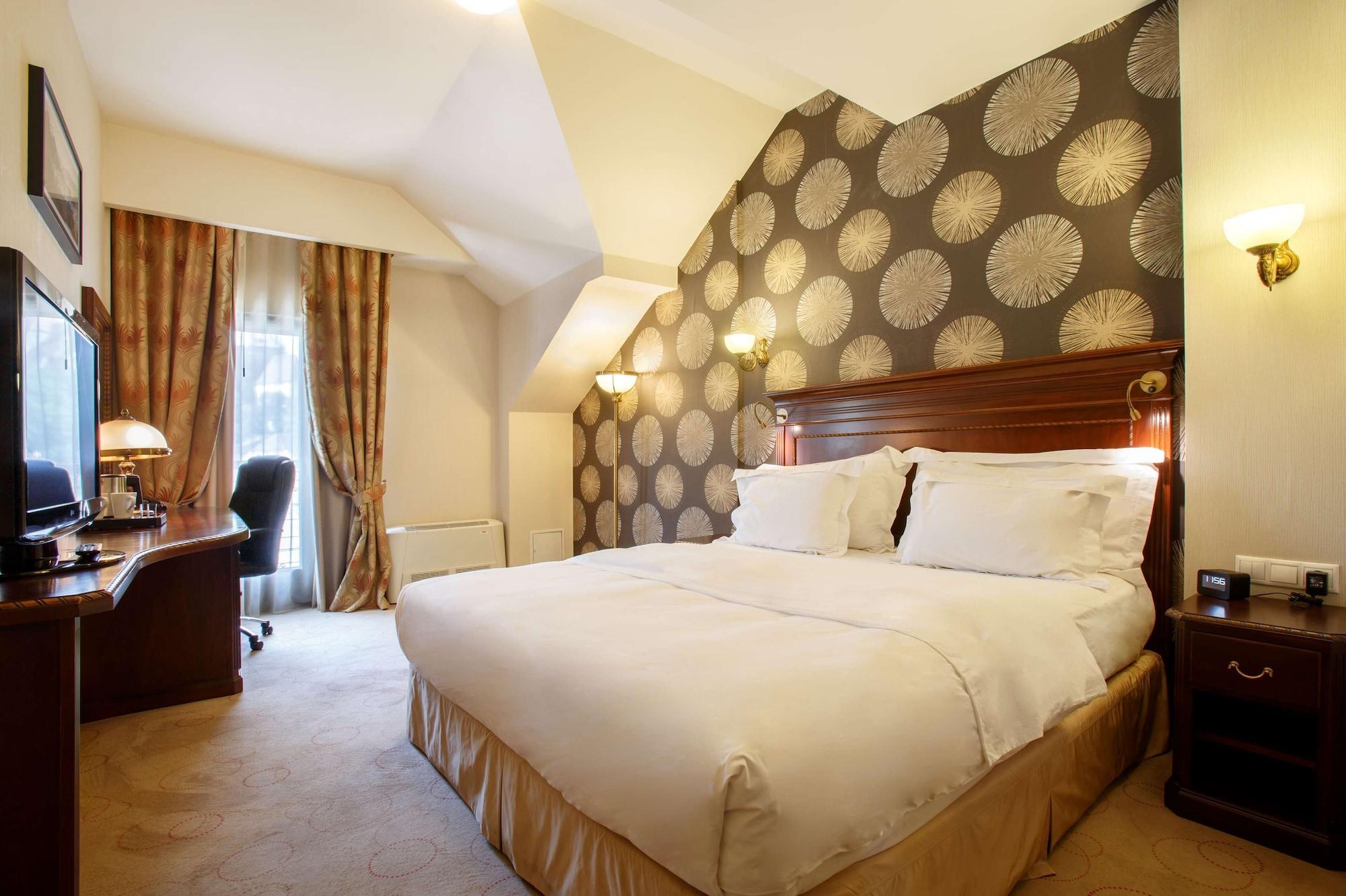 Doubletree By Hilton Hotel Sighisoara - Cavaler Eksteriør billede